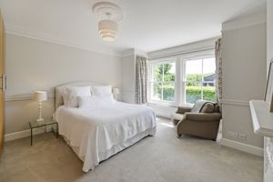 Photo 17- click for photo gallery